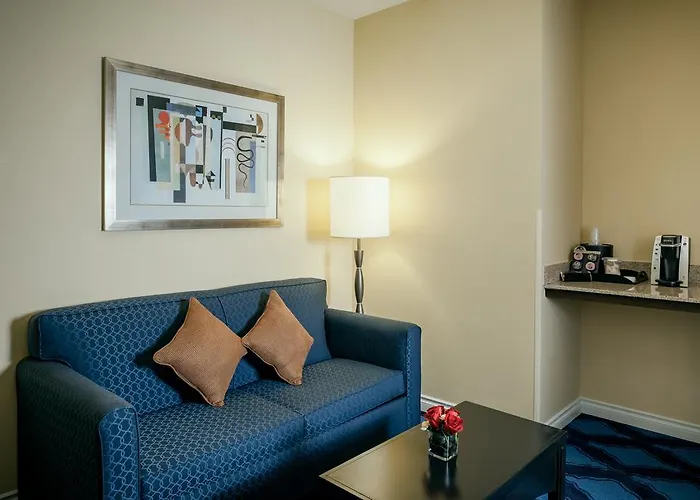 Plaza Inn & Suites At Ashland Creek